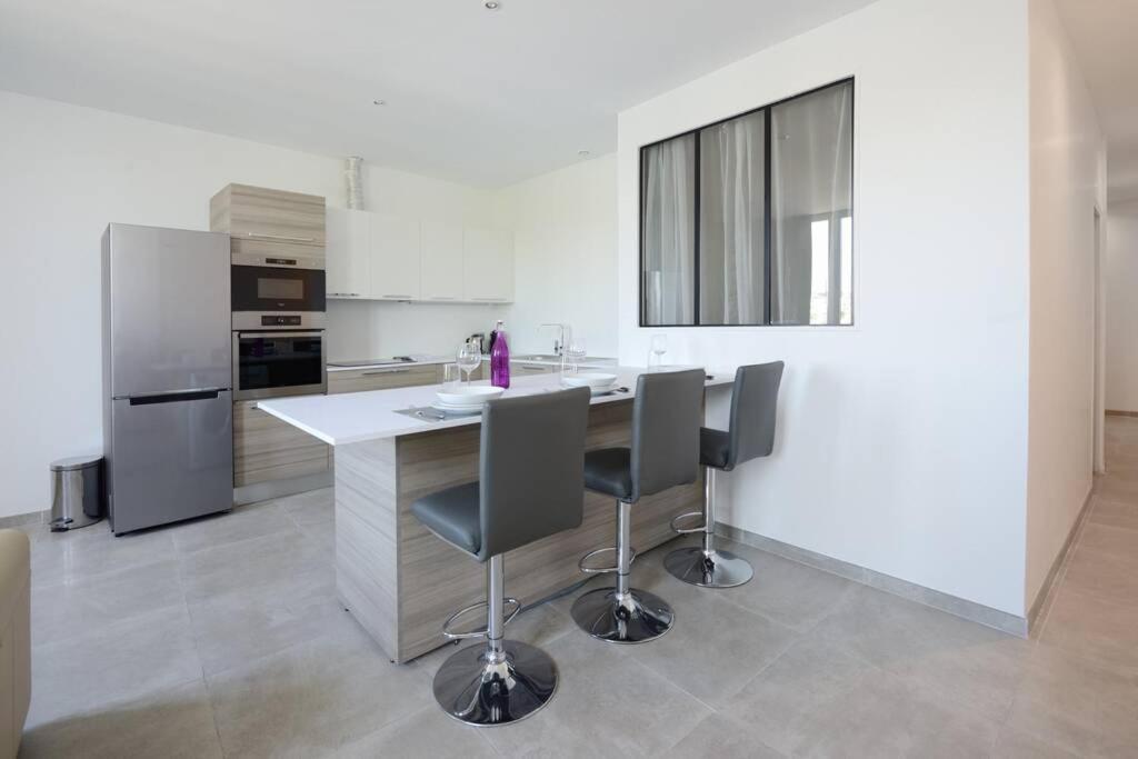 La Ciotat - Magnifique Appartement Climatise Sur Le Port Eksteriør bilde