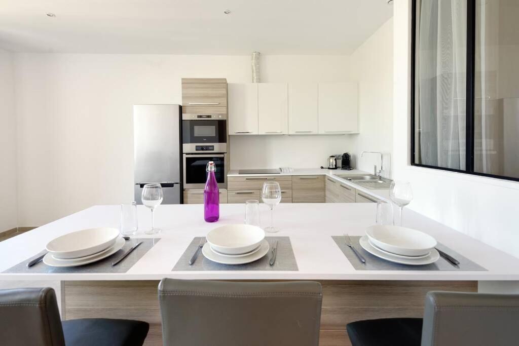 La Ciotat - Magnifique Appartement Climatise Sur Le Port Eksteriør bilde